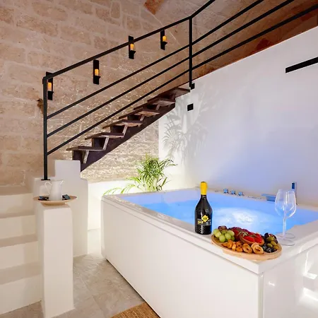 Archè Luxury Private Couette-café Polignano a Mare
